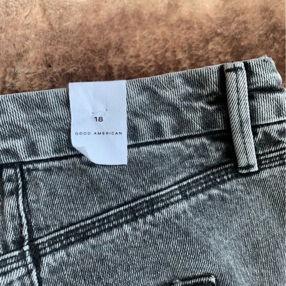 Good American Good '90s Icon Jeans - Picture 6 of 8